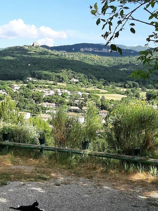 T.Belle Vue Panoramique Au Coeur Du Luberon 40M2 + Pergola . Jardin. P Apartment Apt Bagian luar foto